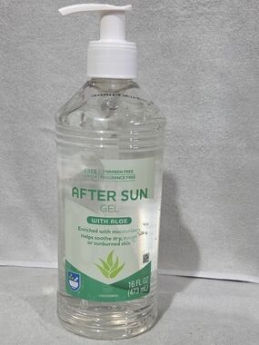 After Sun Gel with Aloe - Soothing Hydration (Green)